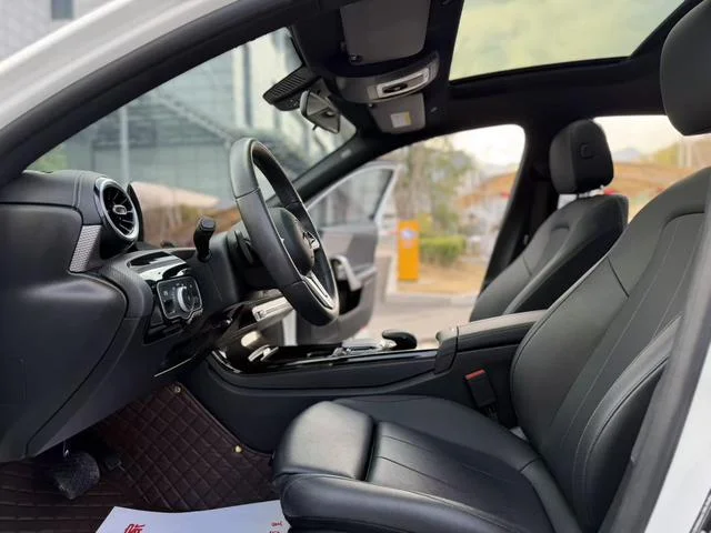 Mercedes-Benz A-Class 2022 - миниатюра 12