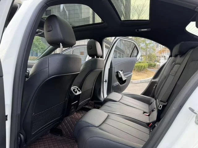 Mercedes-Benz A-Class 2022 - миниатюра 14
