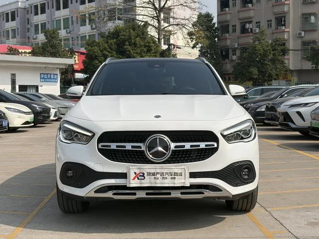 Mercedes-Benz GLA-Class 2022 - миниатюра 2