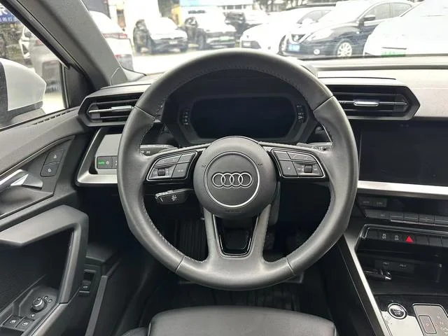 Audi A3 2022 - миниатюра 10