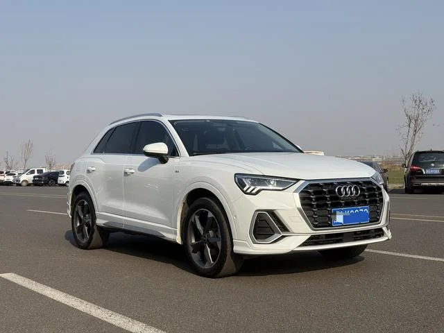 Audi Q3 2022 - миниатюра 3