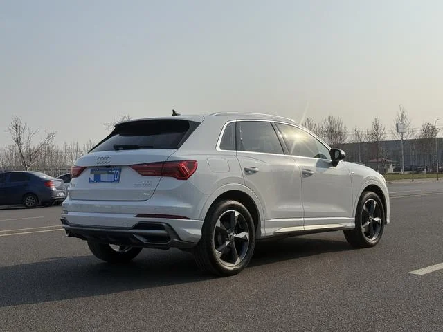 Audi Q3 2022 - миниатюра 6