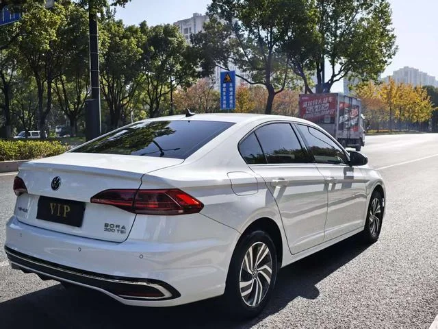 Volkswagen Bora 2022 - миниатюра 4