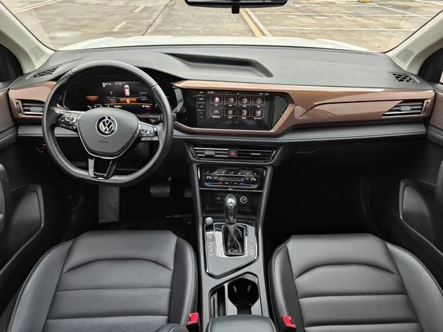 Volkswagen Tharu 2022 - миниатюра 8