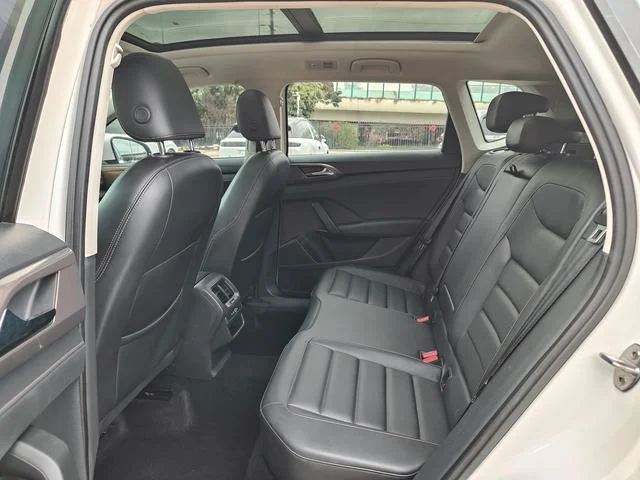 Volkswagen Tharu 2022 - миниатюра 12