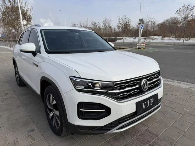 Volkswagen Tayron 2022 - изображение 1