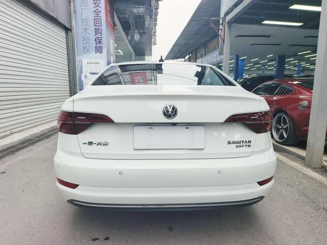Volkswagen Sagitar 2022 - миниатюра 2