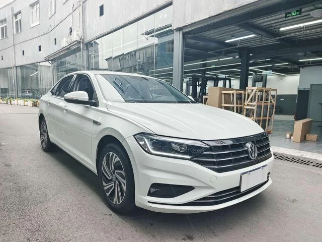 Volkswagen Sagitar 2022 - миниатюра 3