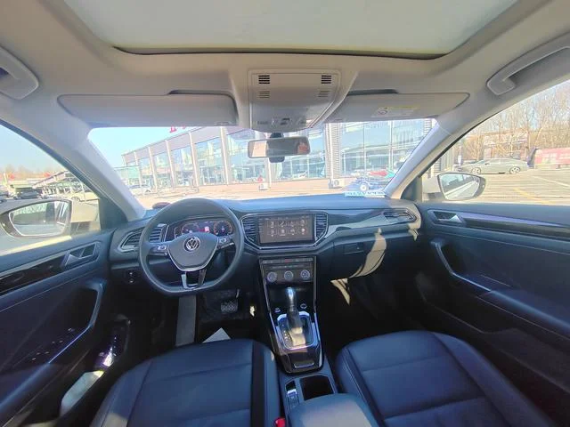 Volkswagen T-Roc 2022 - миниатюра 8