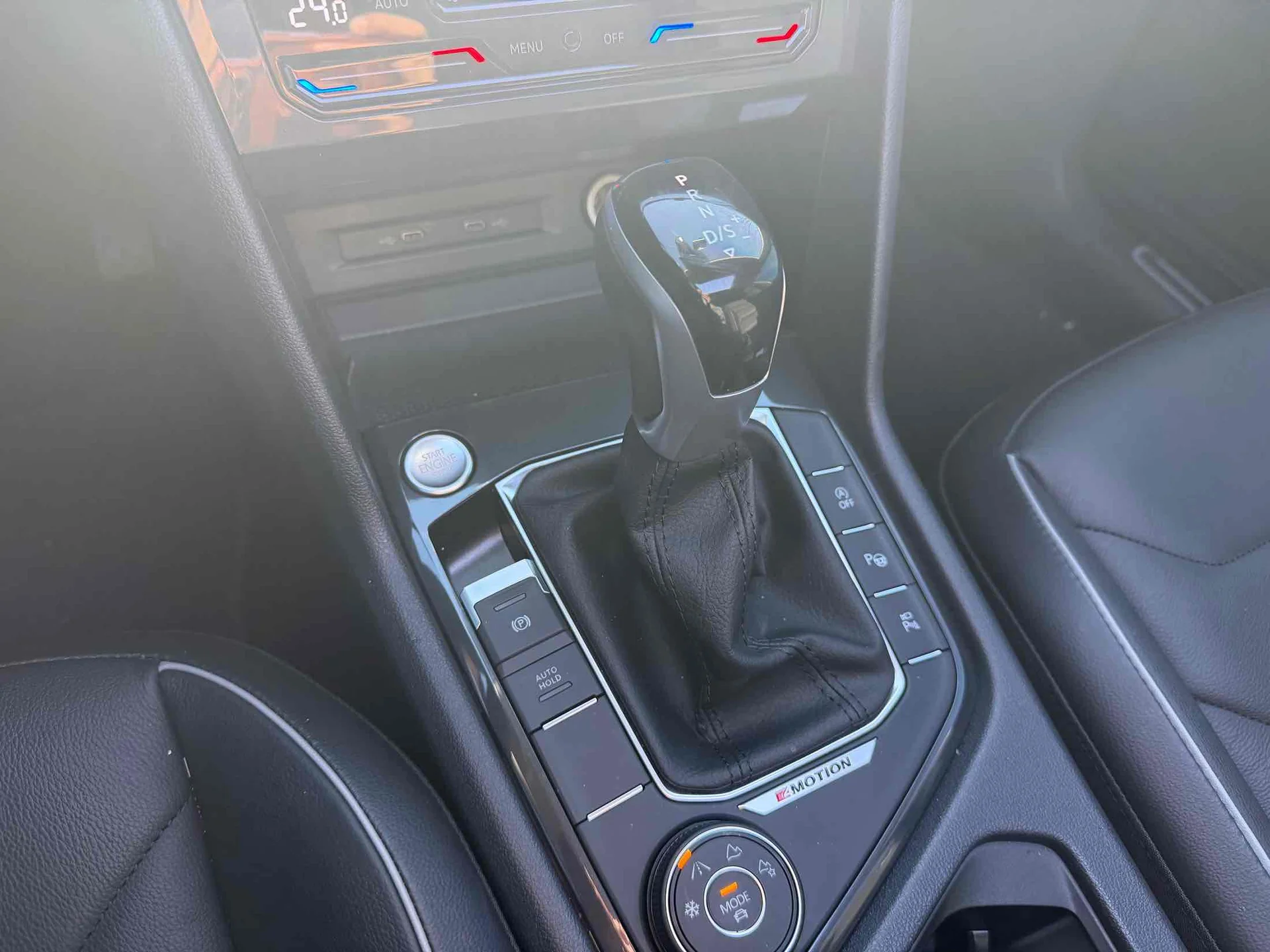 Volkswagen Tiguan 2022 - миниатюра 10