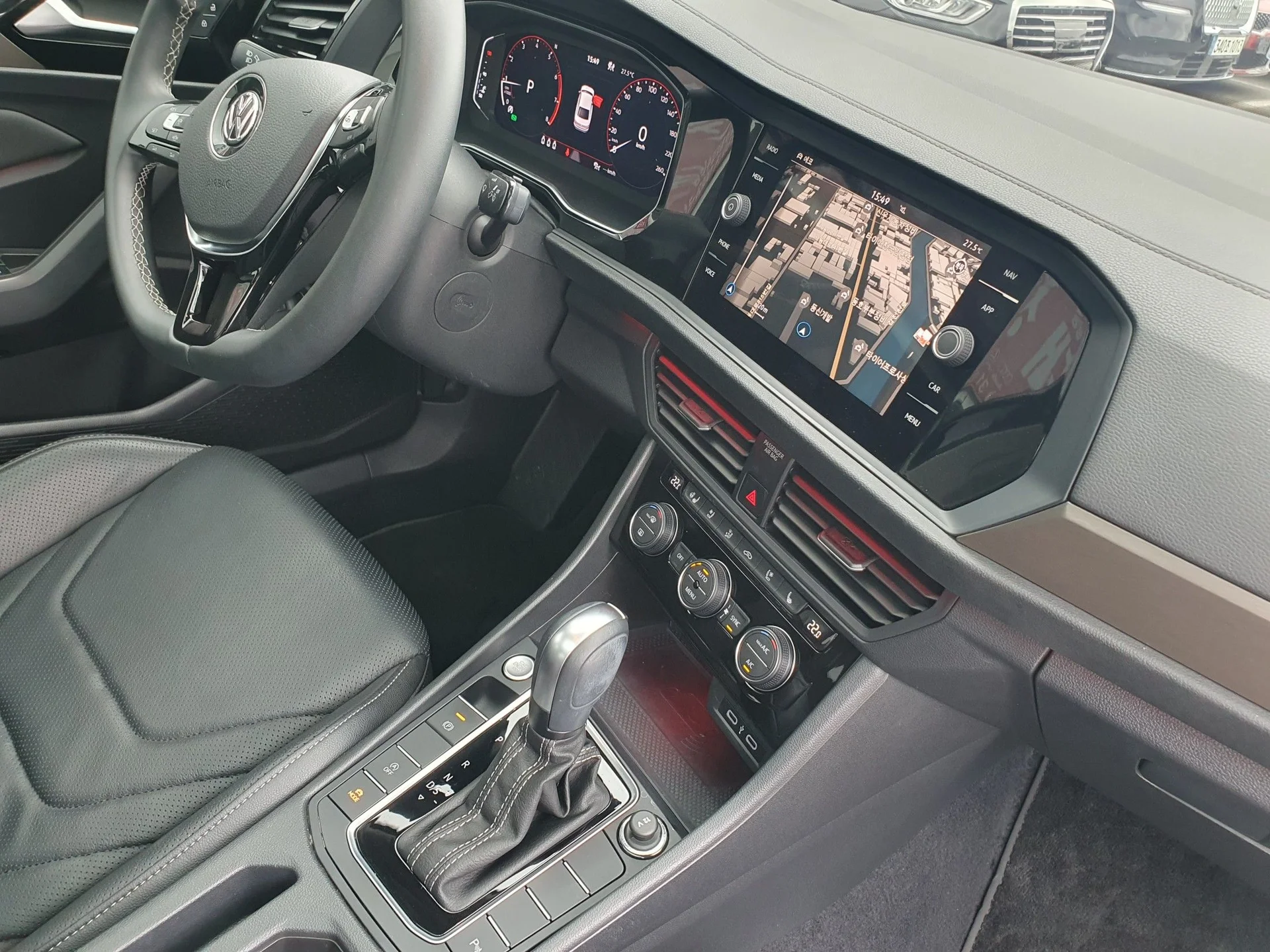 Volkswagen Jetta 2022 - миниатюра 6