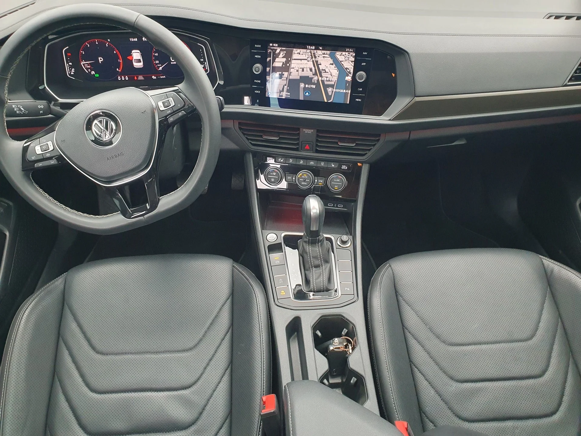 Volkswagen Jetta 2022 - миниатюра 8