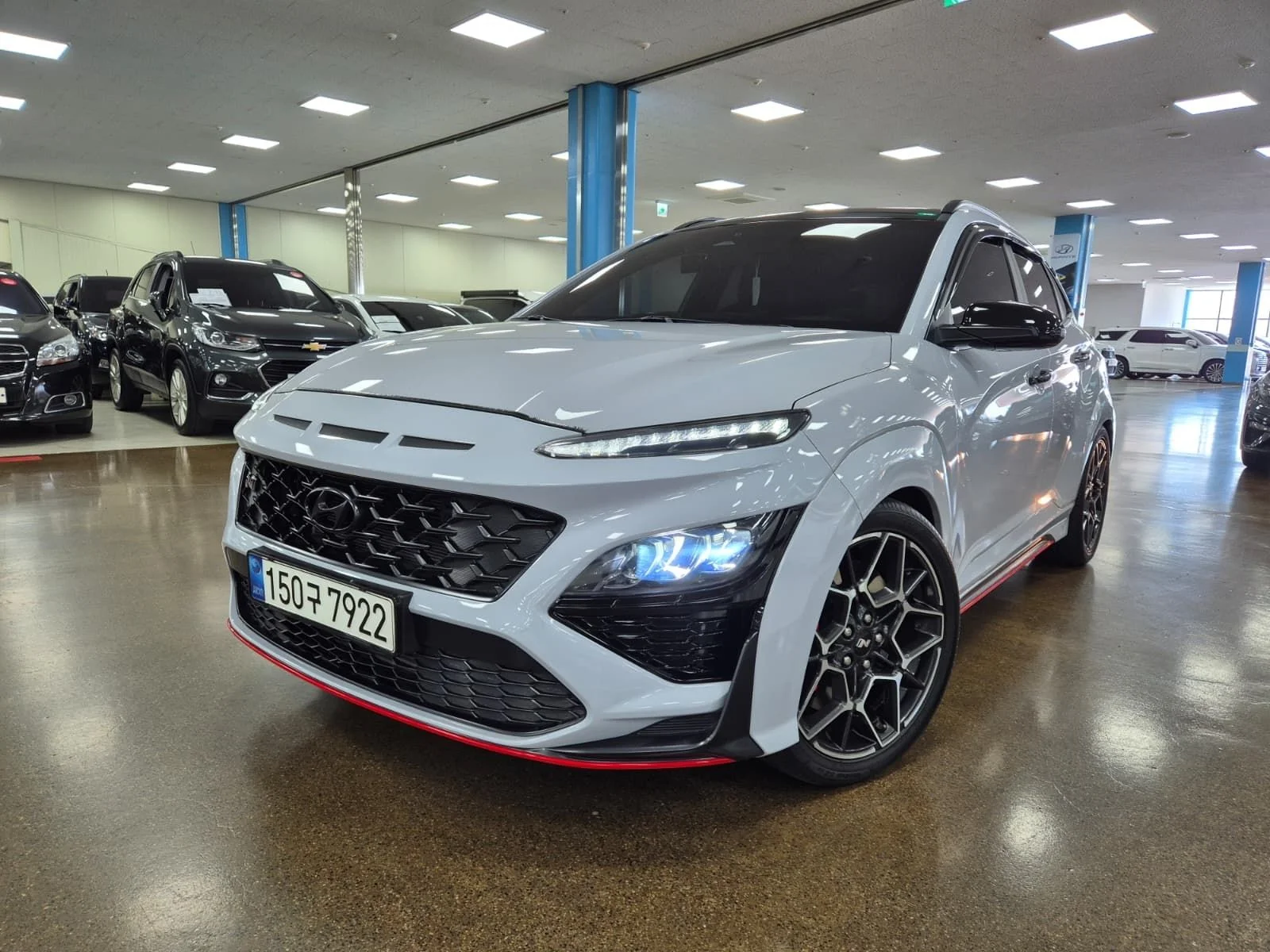 Hyundai Kona 2023 - изображение 1