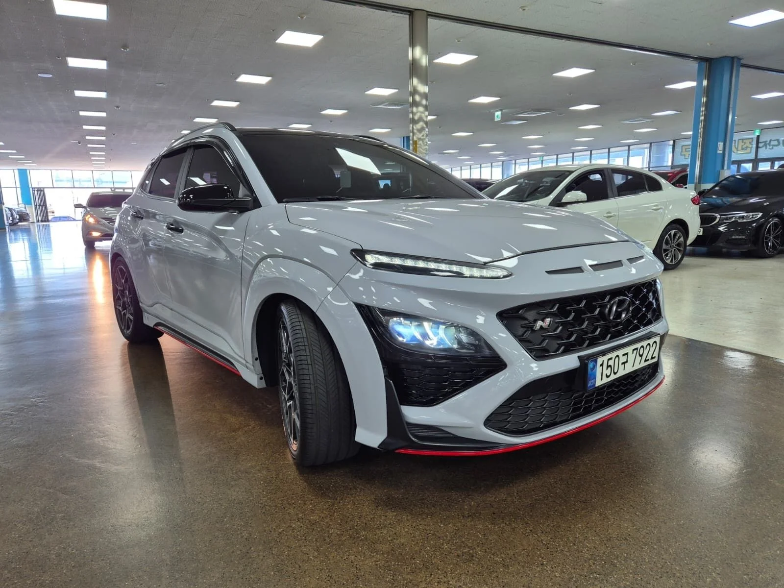 Hyundai Kona 2023 - миниатюра 3