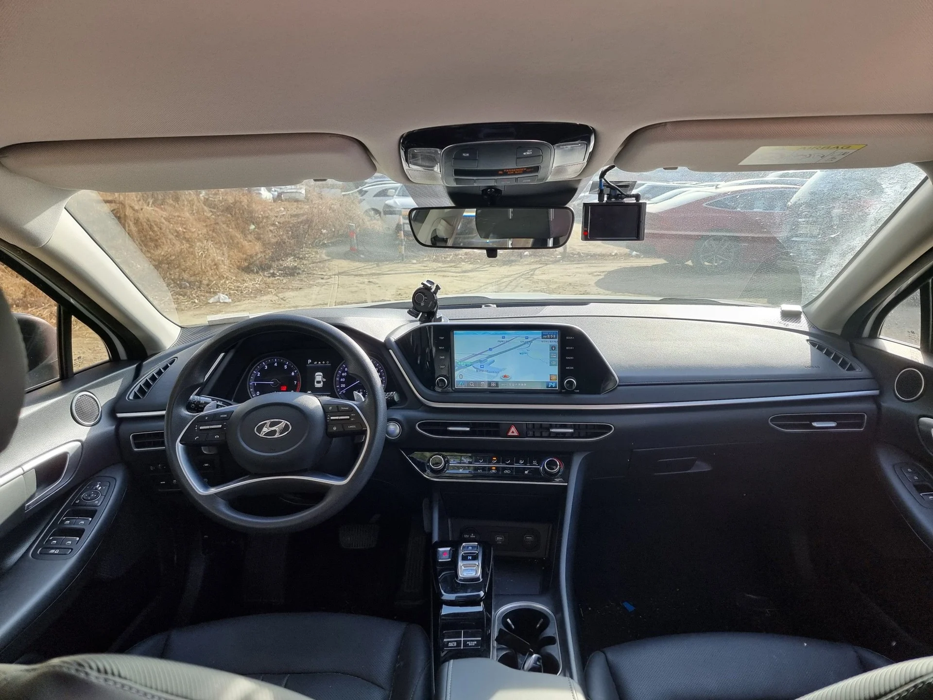 Hyundai Sonata 2022 - миниатюра 11