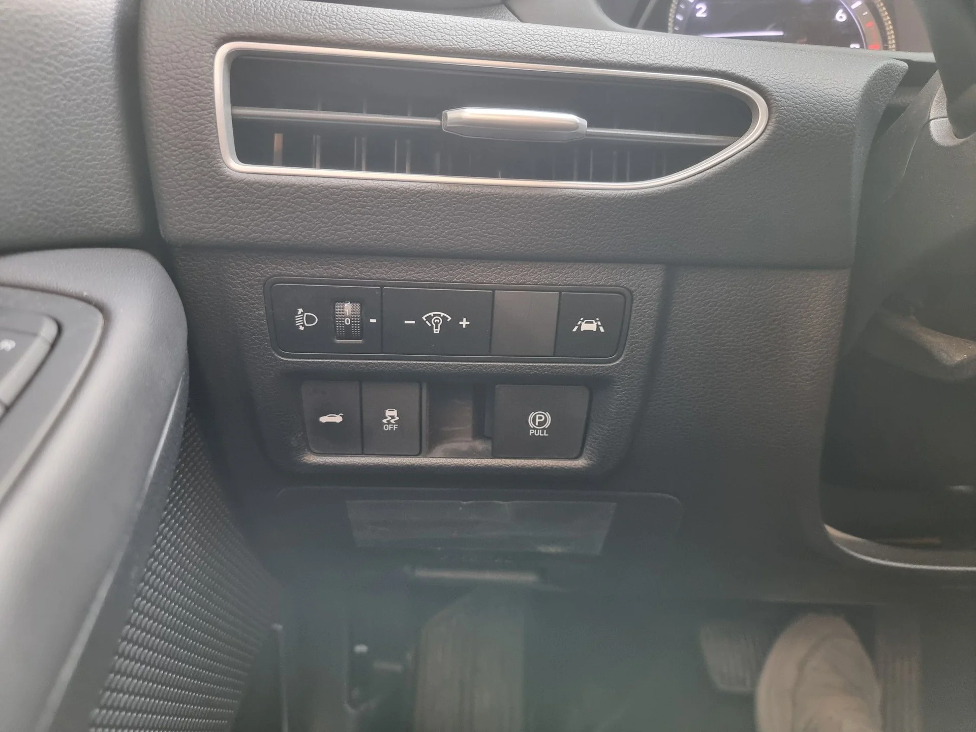Hyundai Sonata 2022 - миниатюра 16