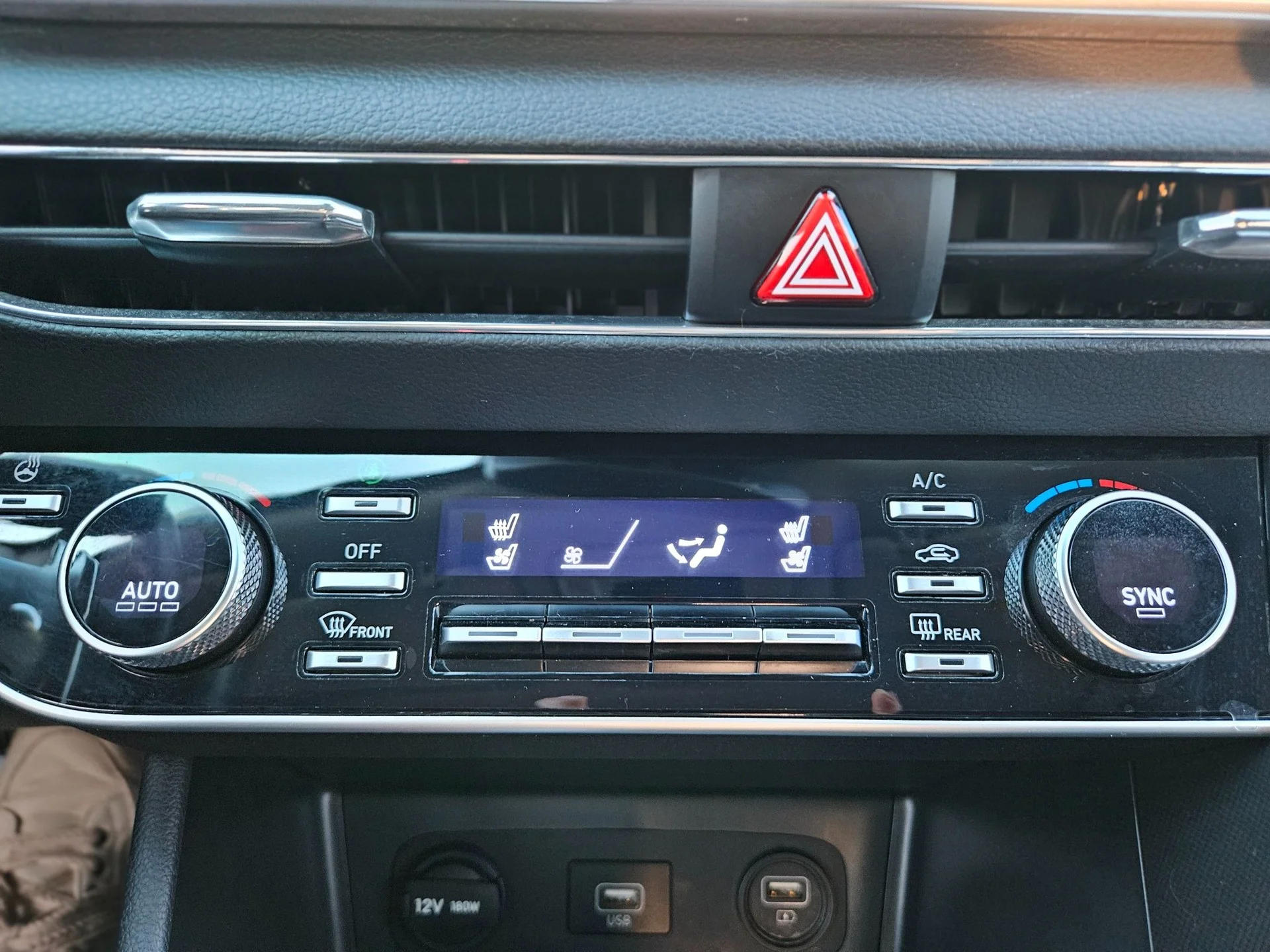 Hyundai Sonata 2023 - миниатюра 8