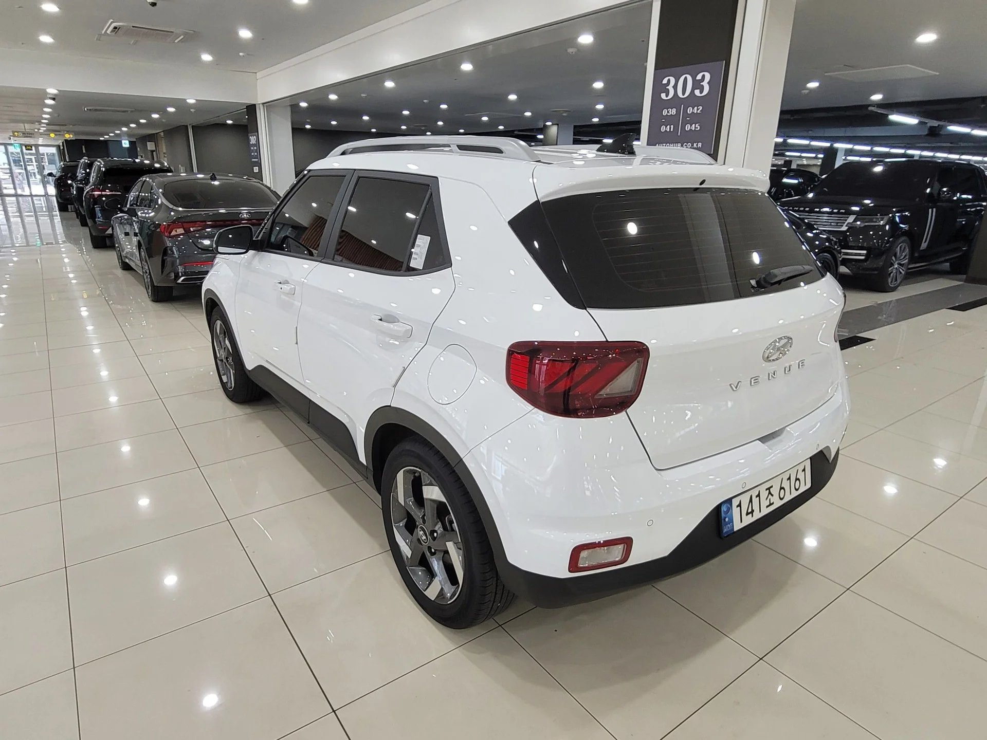 Hyundai Venue 2022 - миниатюра 2