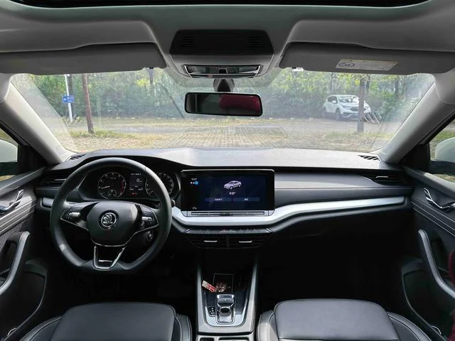 Skoda Octavia 2022 - миниатюра 13