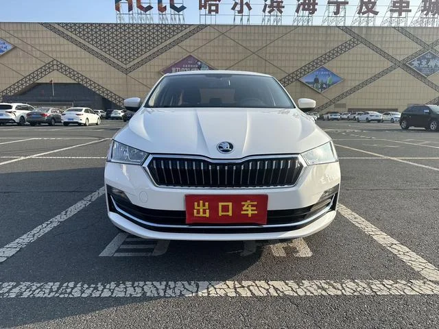 Skoda Rapid 2022 - миниатюра 2