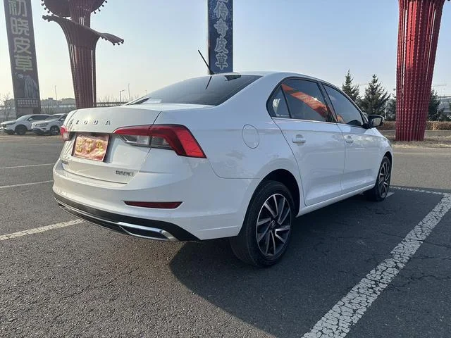 Skoda Rapid 2022 - миниатюра 4
