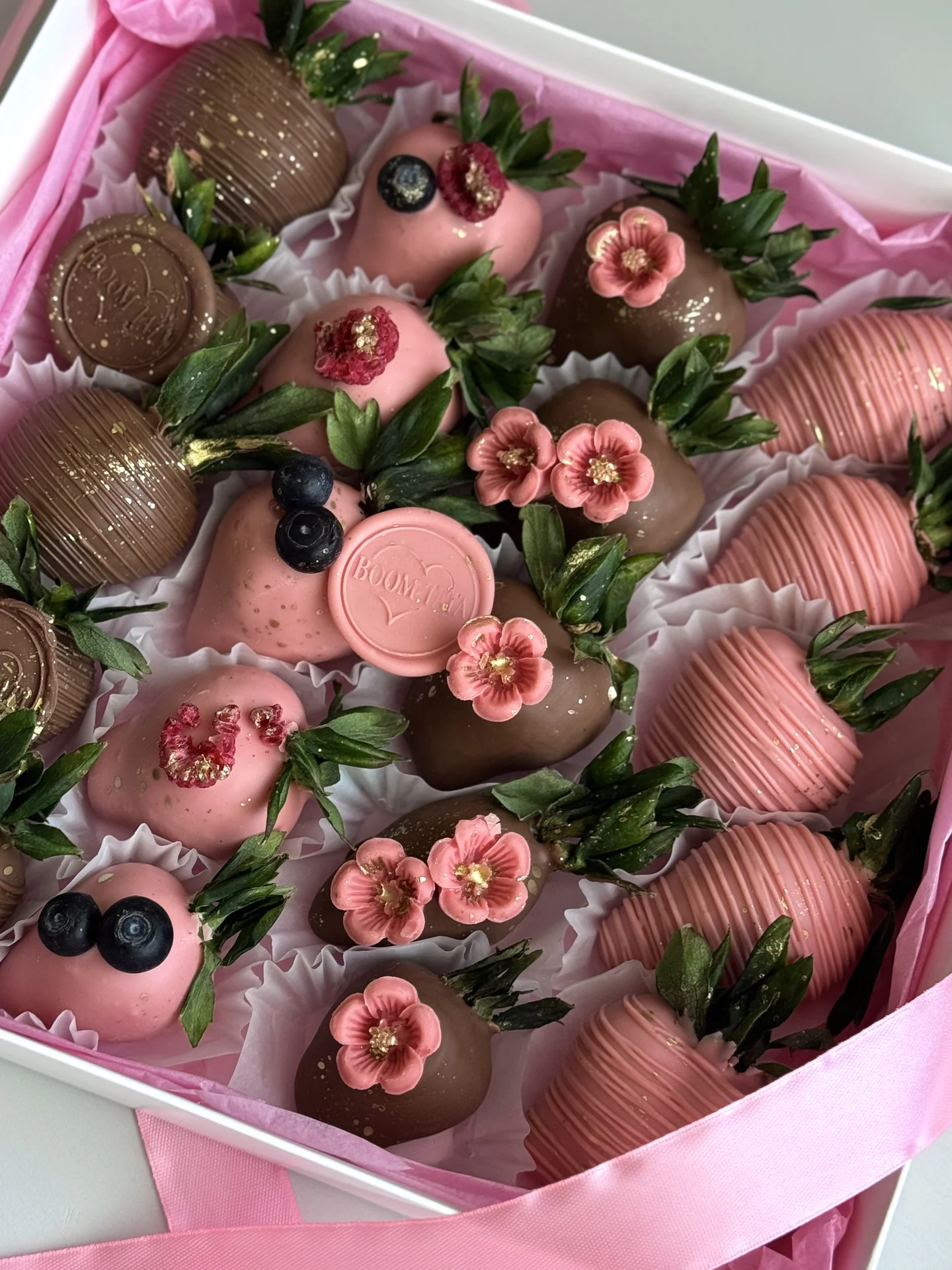 Клубника в шоколаде, букет из клубники - миниатюра 6