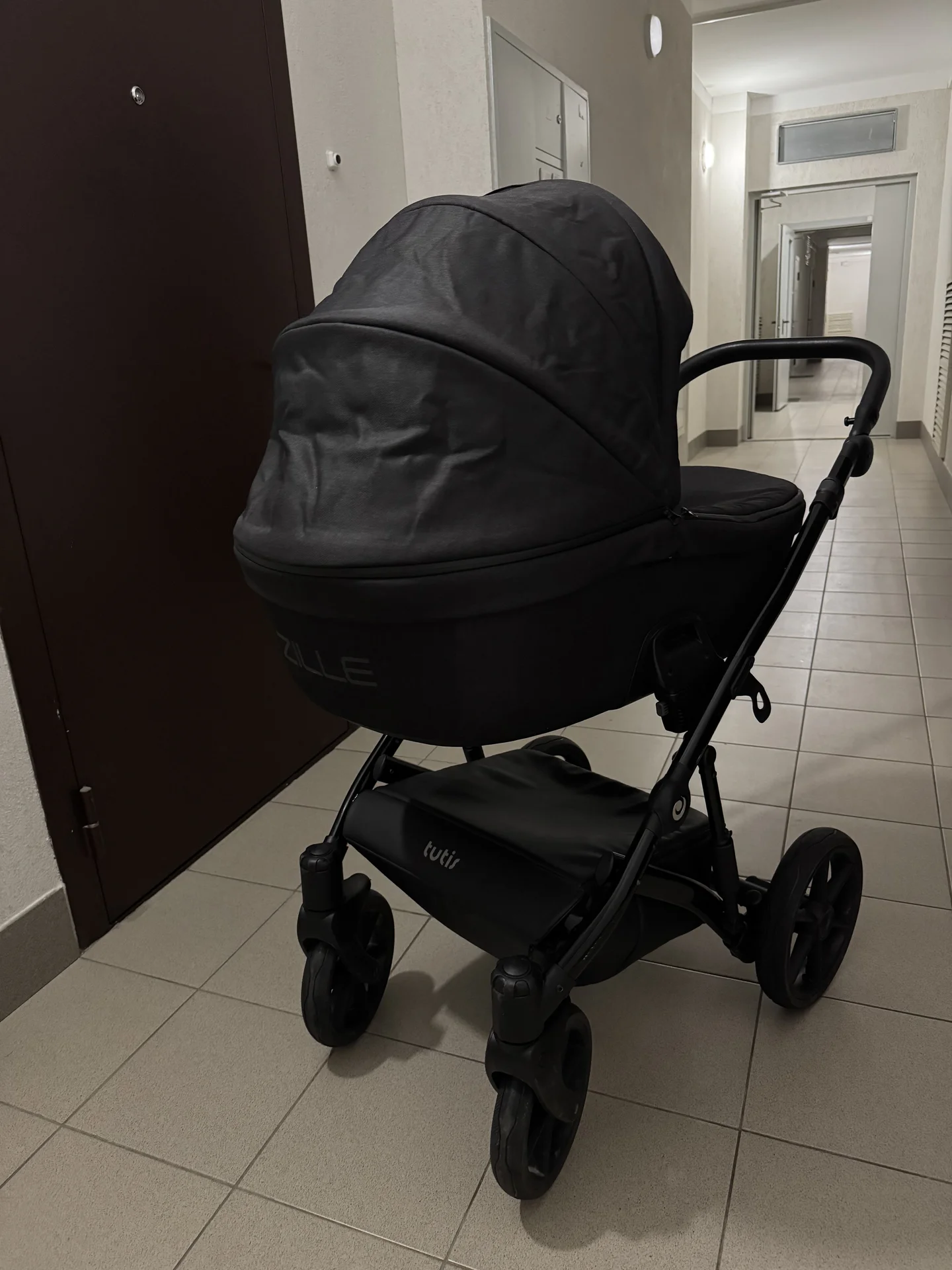 Коляска Tuttis Zille 3 в 1 - изображение 1