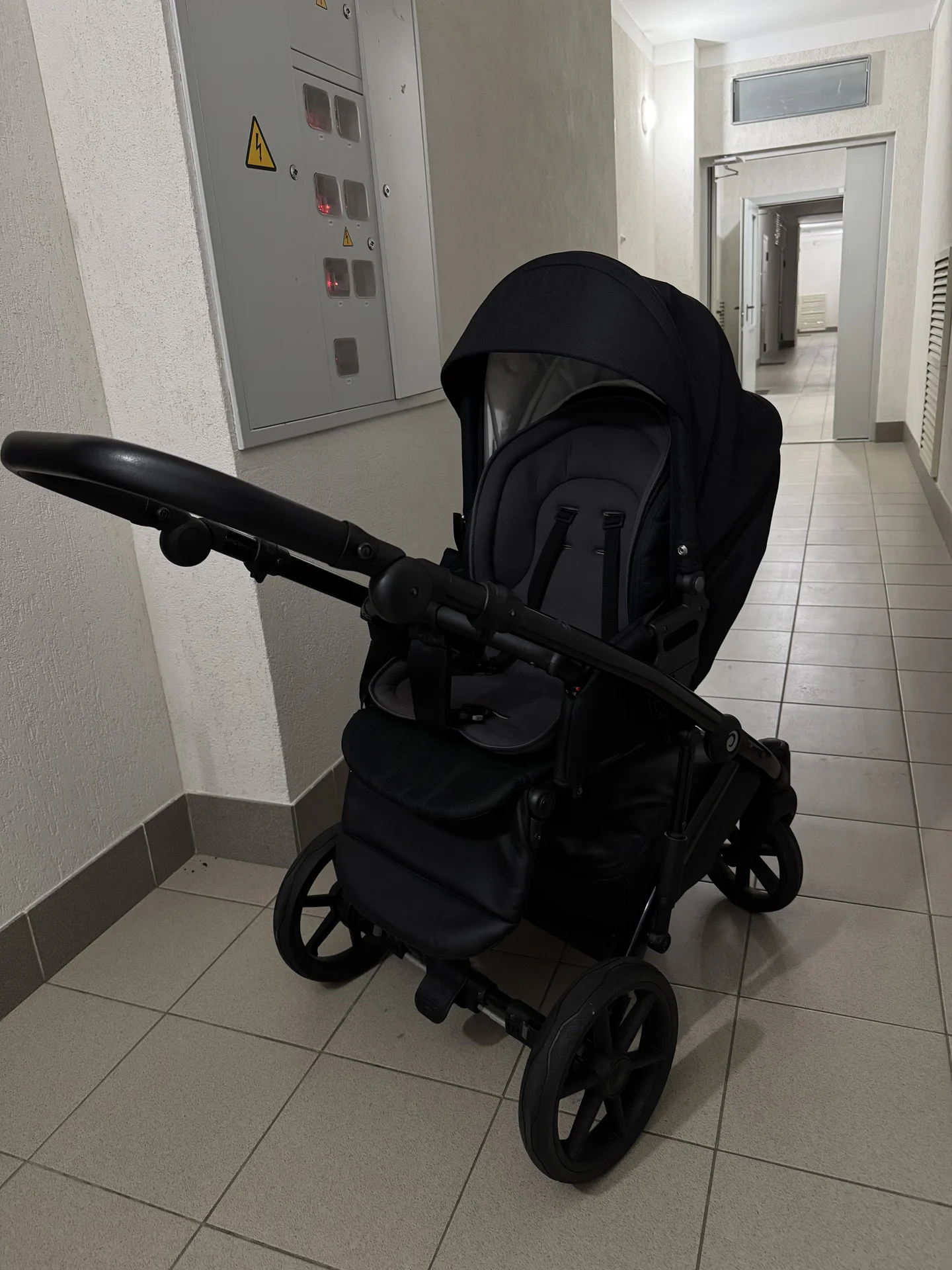 Коляска Tuttis Zille 3 в 1 - миниатюра 3