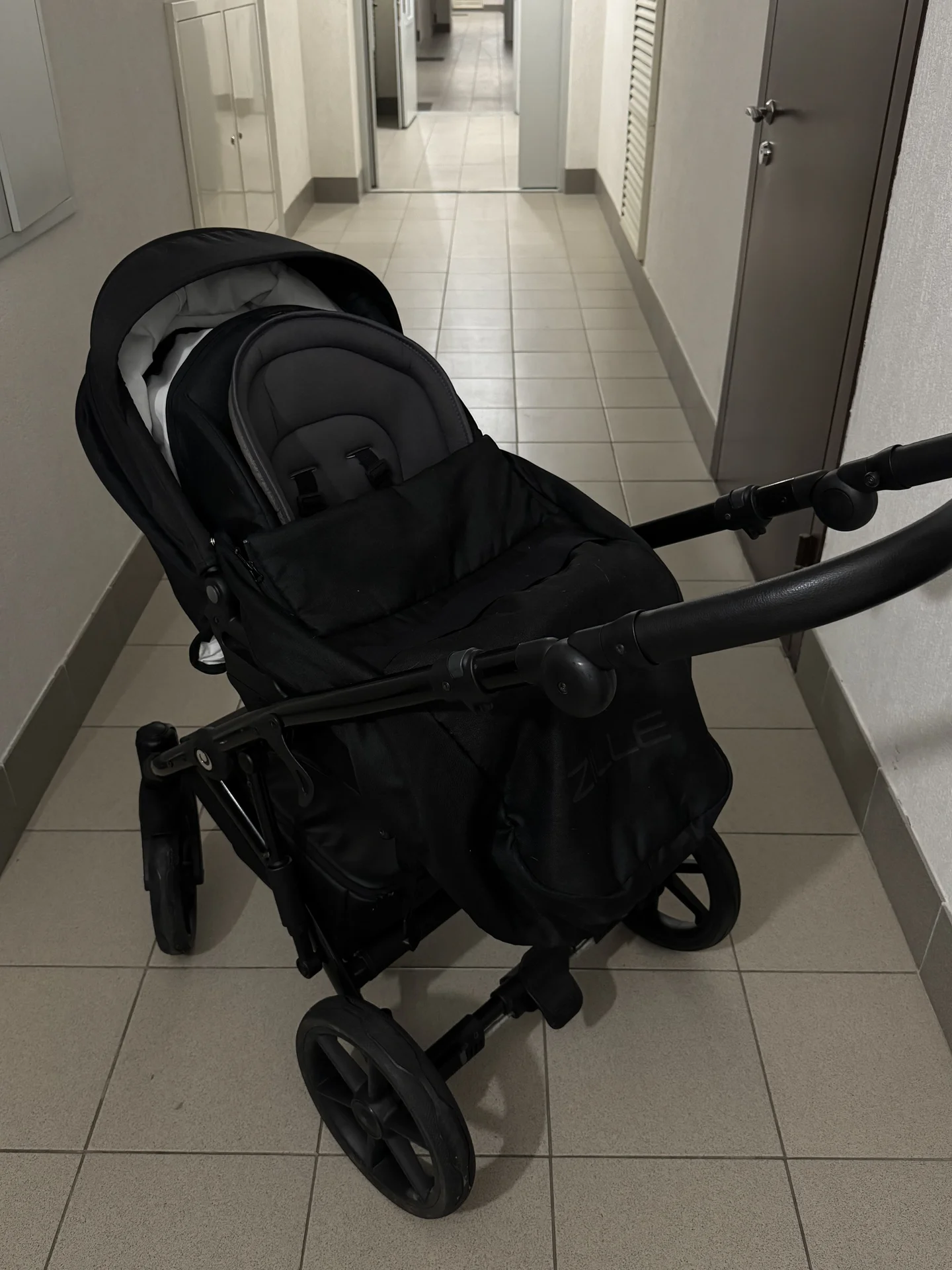 Коляска Tuttis Zille 3 в 1 - миниатюра 5