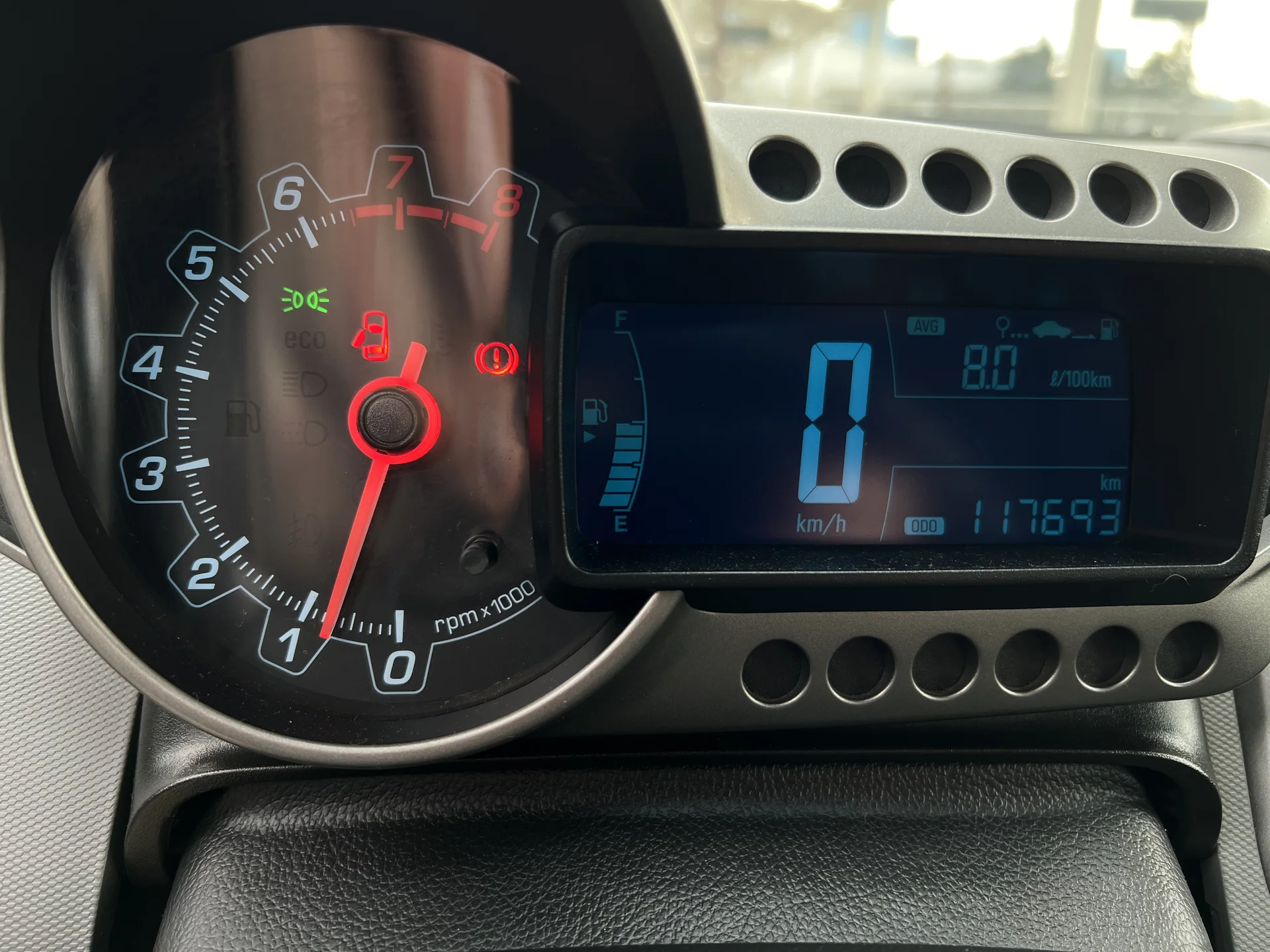 CHEVROLET AVEO 2014 - миниатюра 14