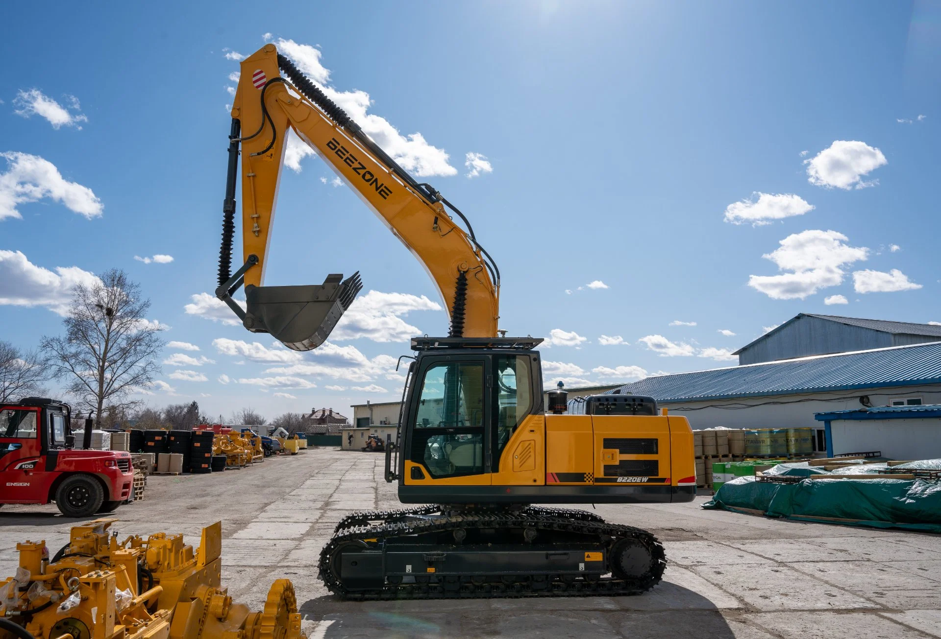 Гусеничный экскаватор BEEZONE B220EW, 2025 - миниатюра 4