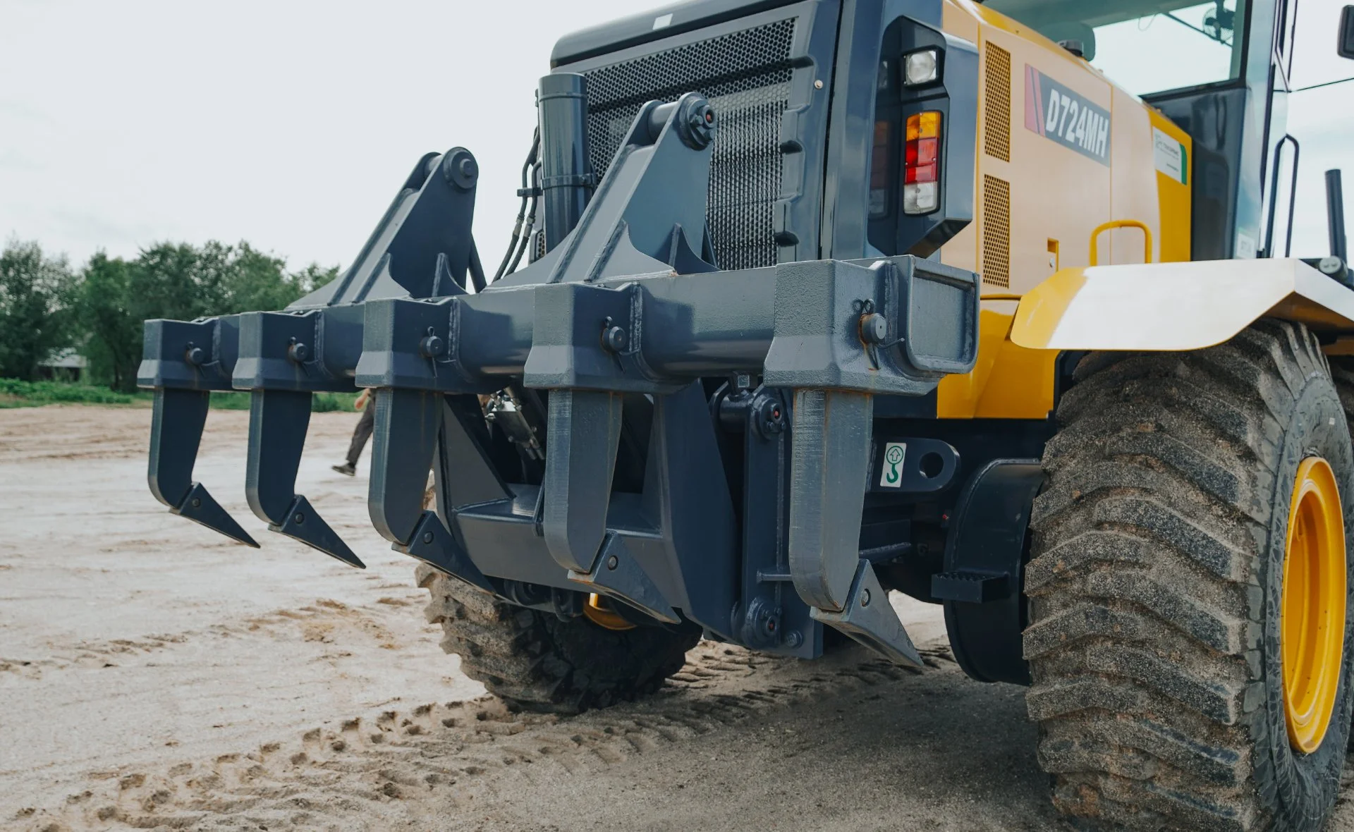 Beezone D724MH - миниатюра 38