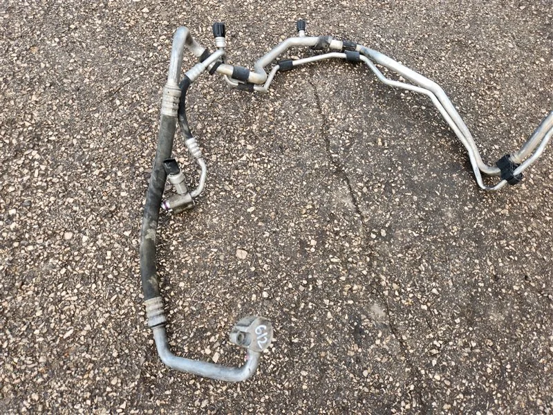 Трубка кондиционера Audi A3 8P CDA 2004-2013 - миниатюра 3