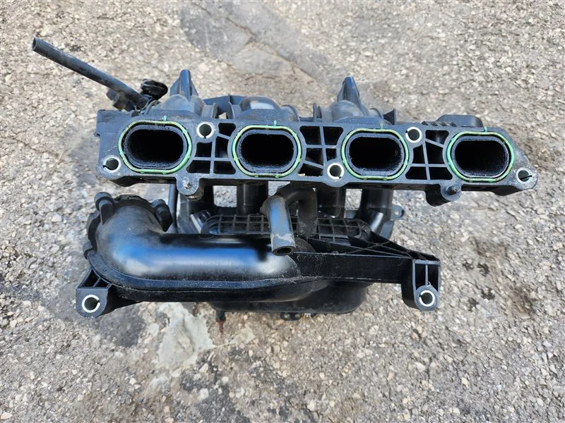 Коллектор впускной Ford Focus 3 PNDA 2014 - изображение 1