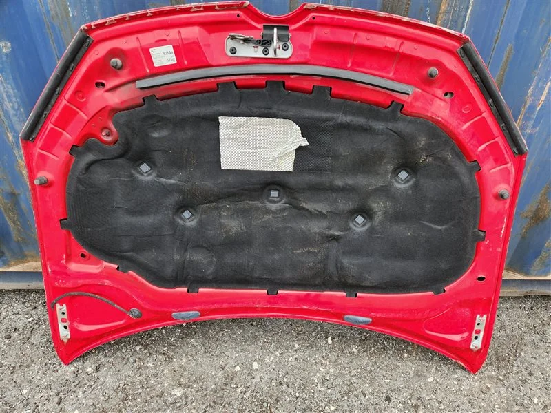 Капот Volkswagen Golf 5 2007 - миниатюра 4