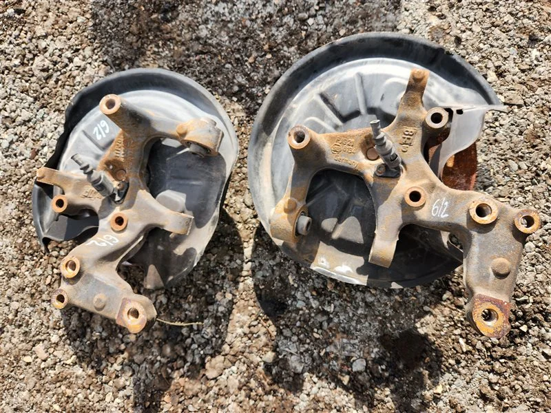 Кулак поворотный задний Audi A3 8P CDA 2004-2013 - миниатюра 5
