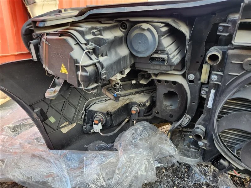 Nose cut Volkswagen Passat B7 2013 - миниатюра 6