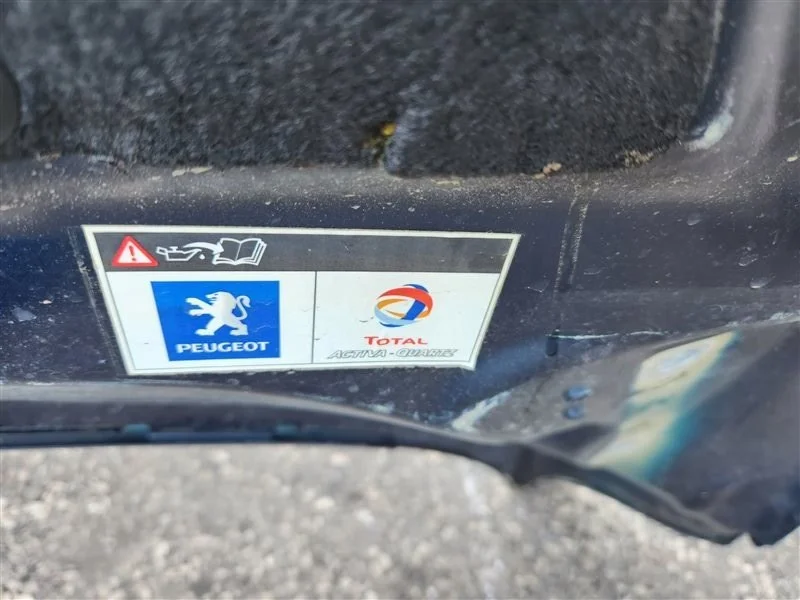 Капот Peugeot 308 2010 - миниатюра 7