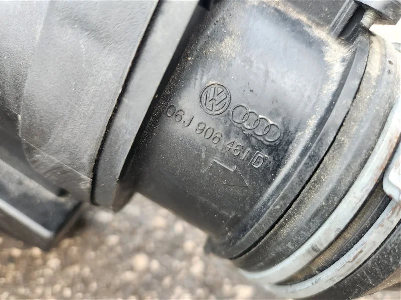 Корпус воздушного фильтра Audi A3 8P CDA 2004-2013 - миниатюра 5