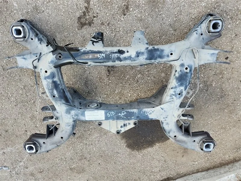 Балка подвески задняя BMW X5 E70 N62B48B 2012 - миниатюра 5