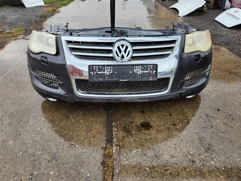 Nose cut Volkswagen Touareg 2010 - изображение 1