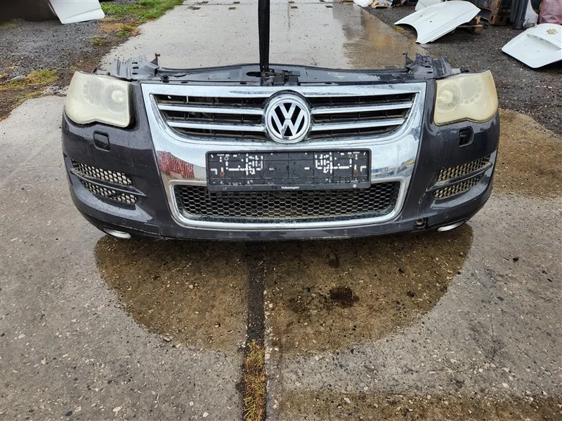 Nose cut Volkswagen Touareg 2010 - миниатюра 2