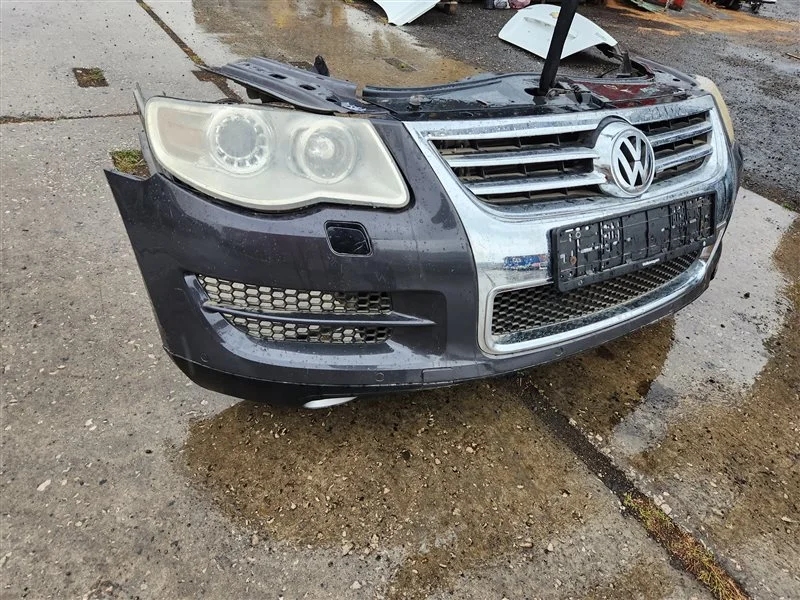 Nose cut Volkswagen Touareg 2010 - миниатюра 3