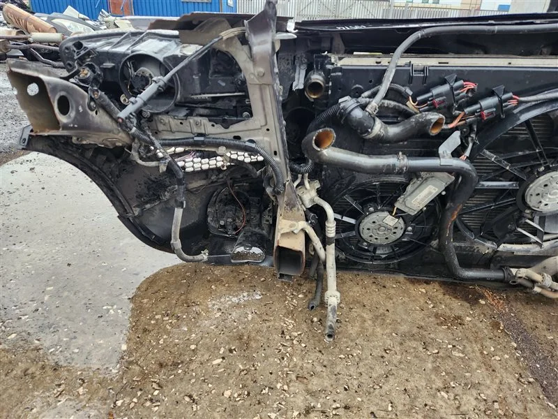 Nose cut Volkswagen Touareg 2010 - миниатюра 6