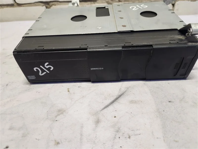 CD-Чейнджер BMW X3 E83 N47D20 2010 - миниатюра 2