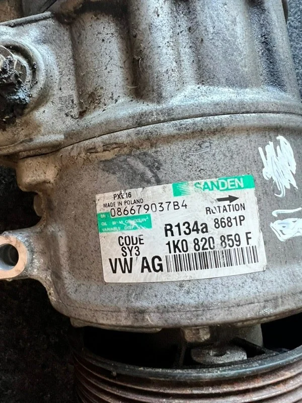 Компрессор кондиционера Audi A3 8P BSE - миниатюра 2