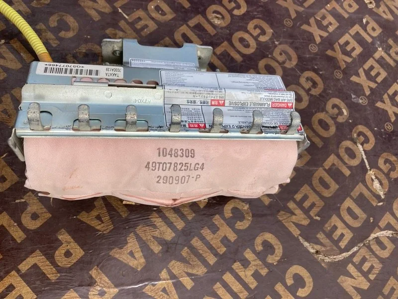 Подушка безопасности пассажира Mitsubishi Pajero 4 - миниатюра 7