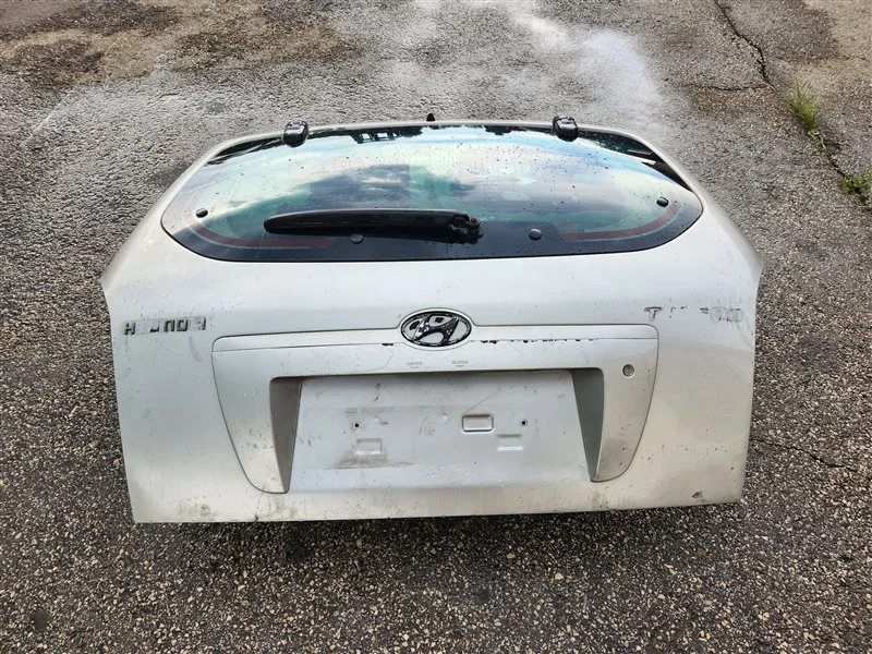 Крышка багажника Hyundai Tucson 2 G6BA 2011 - миниатюра 3