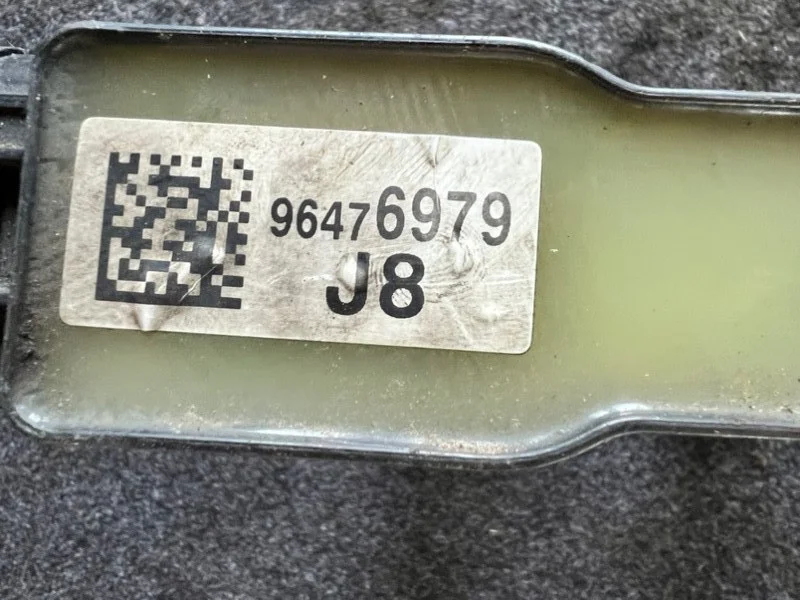 Коммутатор зажигания Chevrolet Cruze J300 F16D4 - миниатюра 2