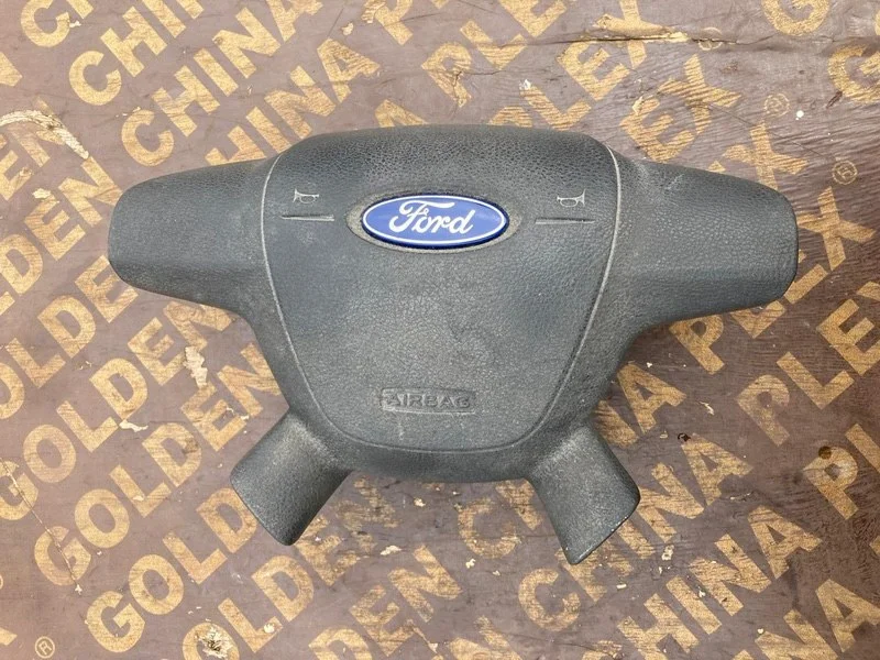 Подушка безопасности в руль Ford Focus 3 2012